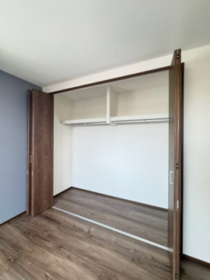 収納 各居室にしっかり収納がついているので、荷物が増えても安心。