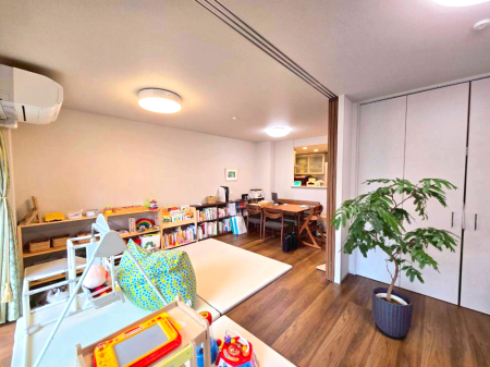 rO 쑤oRj[ɖʂ邢rOłB