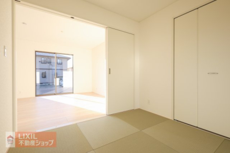 ̑ yaznʐ^B肭났Xy[XBql̗VяƂĂd󂵂܂ˁ