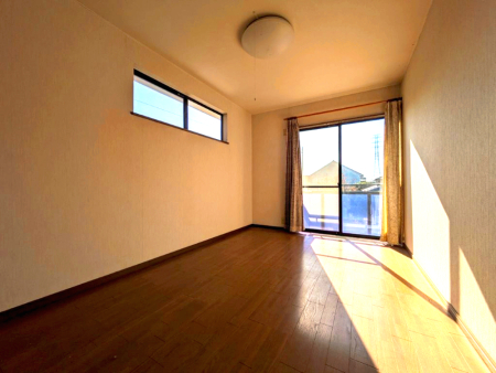 ̑ 2ʍ̌mۂ邢͉₩ȎԂ܂BʂǂAϋSn̗ǂԂƂȂĂ܂B