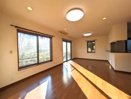 rO Ƌ̃CAEg܂ōlRZg̔zuv͏Gł