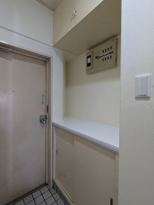 ���� 1�`2�l���̌C������������[�ł���V���[�Y�{�b�N�X��