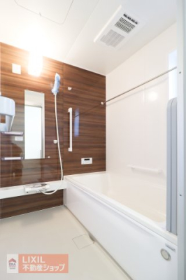  yznʐ^BؕCłqlƈꏏłƊ܂B