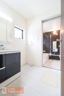  �y�����h���[�X�y�[�X�z���n�����ʐ^�B�Ǝ������Ȃǎg�����肪�悭�A�����󂪂��₷���ł��ˁB