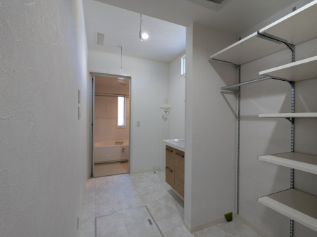 ���ʑ�E���ʏ� -