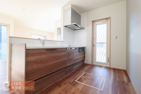 �L�b�`�� �y�L�b�`���z���n�����ʐ^�B�J�E���^�[�L�b�`���ŉƑ��̉�b���e�݂܂��ˁ�