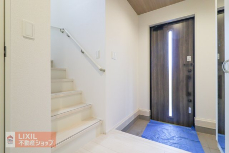 ���̑����� �y�����z���n�����ʐ^�B�K�i�͎肷�������D�w���񂩂炨�q�l�⍂��҂����S�ł��B