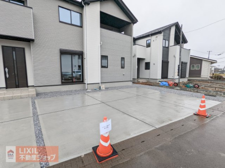  �y���ԃX�y�[�X�z���n�����ʐ^�B�������Ƃ������ԃX�y�[�X�ł��B