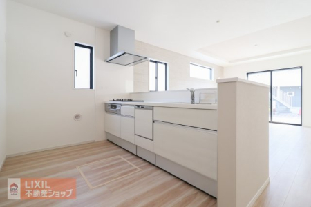 �L�b�`�� �y�L�b�`���z���n�����ʐ^�B�J�E���^�[�L�b�`���ŉƑ��̉�b���e�݂܂��ˁ�