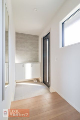 ���� �y���ցz���n�����ʐ^�B�������Ɩ��邢���ւ����Ƒ��◈�q�����o�}���B