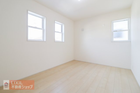 �Q�� �y�Q���z���n�����ʐ^�B���邢�̌��̓����Q���ł��B