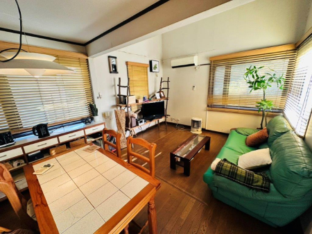 ���r���O �g���₷�����r���O�ł�