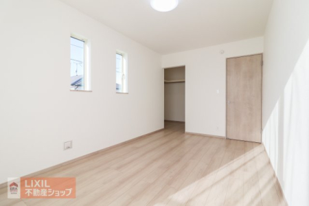 �Q�� �y�Q���z���n�����ʐ^�B���邢�̌��̓����Q���ł��B