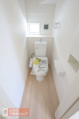 �g�C�� �ׂ��ȉ��x���߂��ł��A�����E���K�Ɏg�p�ł��鉷�����@�\�t�g�C�����̗p���Ă��܂��B