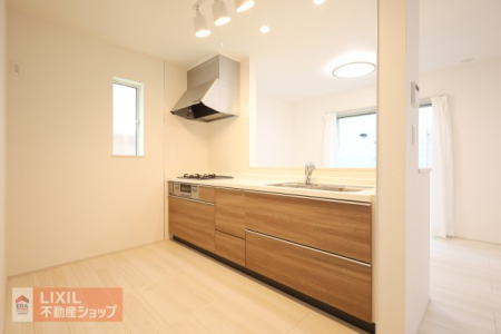 �L�b�`�� �y�L�b�`���z���n�����ʐ^�B�J�E���^�[�L�b�`���ŉƑ��̉�b���e�݂܂��ˁ�