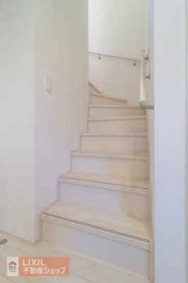 ���̑����� �y�����z���n�����ʐ^�B�K�i�͎肷�������D�w���񂩂炨�q�l�⍂��҂����S�ł��B