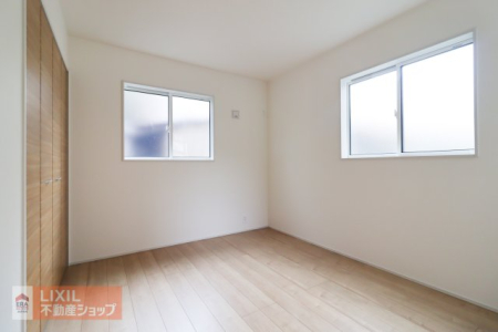 �Q�� �y�Q���z���n�����ʐ^�B���邢�̌��̓����Q���ł��B