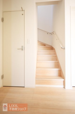 ���̑����� �y�����z���n�����ʐ^�B�K�i�͎肷�������D�w���񂩂炨�q�l�⍂��҂����S�ł��B