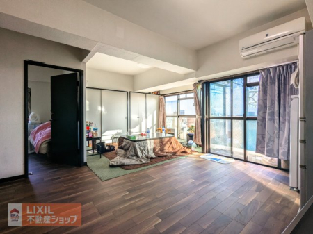 ���r���O ��17���̍L�X�Ƃ������r���O�ł��I �쓌�����S�đ��ɂȂ��Ă���A�~�ł��|�J�|�J�Ƃ����z���܂�̒��ŉ߂����܂��� �L���o���R�j�[�Ƃ̈�̊�������A���ʐψȏ�̍L��������������Ԃł���