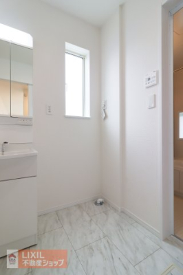  �y�����h���[�X�y�[�X�z���n�����ʐ^�B�Ǝ������Ȃǎg�����肪�悭�A�����󂪂��₷���ł��ˁB