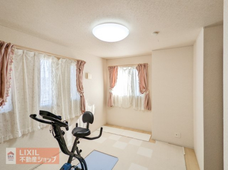 �q������ ���q�l�̐���������邨��������[�����Ă���܂��B