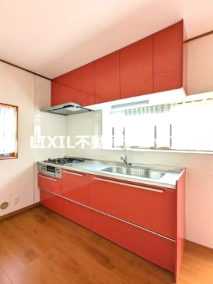 �L�b�`�� ���邢�F�̃L�b�`�����̗p�B�K�X�R����3�����Y��ł��B