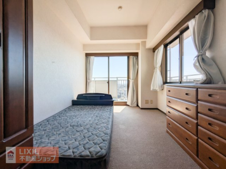 �Q�� 9.1���Ƃ����ґ�ȍL�����A����̔�������ō��̃����b�N�X��Ԃ������܂��B�T�C�h�e�[�u����`�F�X�g��u���Ă��\���ȓ������m�ہB�Z�܂��l�̕i�i�ɂӂ��킵���A��Ƃ肠��v���C�x�[�g�X�C�[�g�ł��B