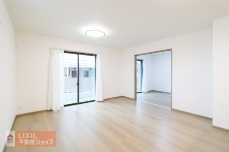  �y���r���O�_�C�j���O�z���n�����ʐ^�B�Ƒ��ŉ߂����邭�났�̋��