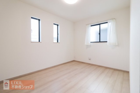 �Q�� �y�Q���z���n�����ʐ^�B���邢�̌��̓����Q���ł��B