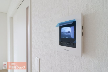  �yTV�C���^�[�z���z���n�����ʐ^�B�J���[TV�C���^�[�z���B