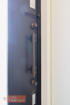  �y�h�Ɛݔ��z���n�����ʐ^�B�Q�d�ň��S�̃_�u�����b�N�B