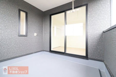 �o���R�j�[ �y�o���R�j�[�z���n�����ʐ^�B�L�X�o���R�j�[�ł��z�c����󕨂��������񊱂��܂���