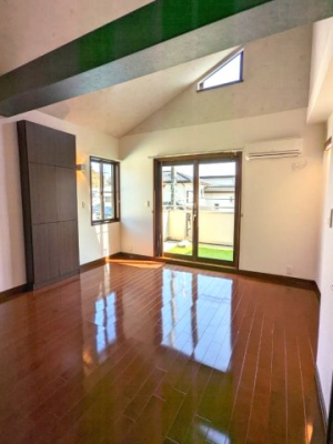 �Q�� ���z�V��ōL�����邢��Q��