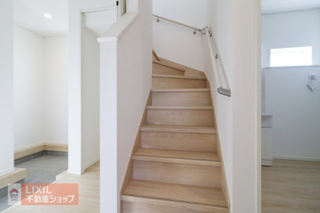 ���̑����� �y�����z���n�����ʐ^�B�K�i�͎肷�������D�w���񂩂炨�q�l�⍂��҂����S�ł��B