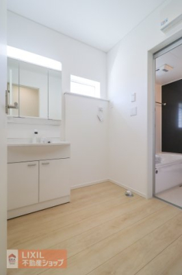  �y�����h���[�X�y�[�X�z���n�����ʐ^�B�Ǝ������Ȃǎg�����肪�悭�A�����󂪂��₷���ł��ˁB