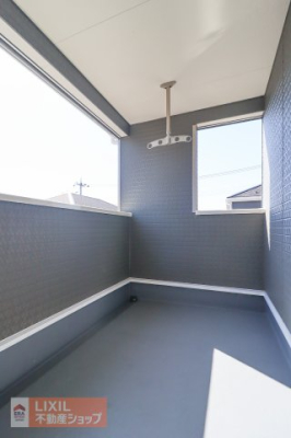 �o���R�j�[ �y�o���R�j�[�z���n�����ʐ^�B�L�X�o���R�j�[�ł��z�c����󕨂��������񊱂��܂���