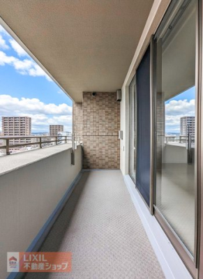 �o���R�j�[ ���z�c���܂Ƃ߂Ċ����郏�C�h�o���R�j�[�B�Ǝ��̌������A�b�v���܂��B