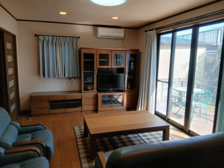 ���r���O �y���ԁE���r���O�^���n�ʐ^�z�e���X����̓������肪�ǍD�Ȗ��邢���r���O�B�e���X�ɉ�����ݒu���郊�t�H�[��������Ă������܂��B