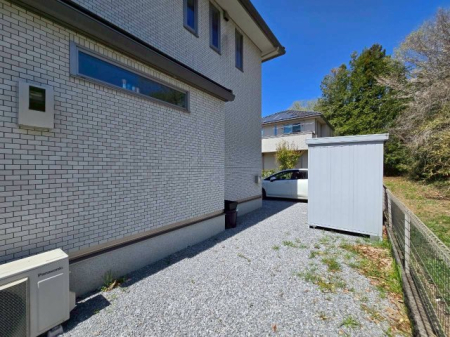 ���̑� �~�n�S�̂�L���Ɋ��p������Ƃ肠��z�u�B��낾���łȂ��������ӂɂ��]�T������A���u�̐ݒu���̓���̐����ȂǁA�Ƒ��́w��肽���x�ɉ�����L��������܂��B