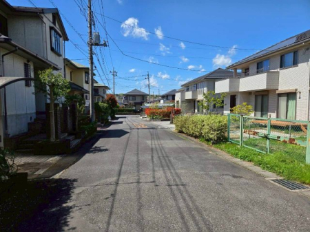 ���̑� �L����Ȃ�ł͂́A�������������X���݁B�O�ʓ��H�͍L���J���I�ŁA�ՐÂȏZ�����ۂ���Ă��܂��B���q�l�Ƃ̕��s�������S���̂��铹���ł��B�v