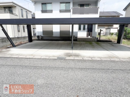  �y���n�ʐ^�z����S�䒓�ԉB���h�ȃJ�[�|�[�g���B