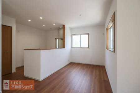  �y�_�C�j���O�z���n�����ʐ^�B�Ƒ��ł��낰��_�C�j���O�ł��B