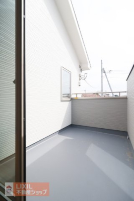 �o���R�j�[ �y�o���R�j�[�z�o���R�j�[�t���̗m���́A�O�̋�C��������J���I�ȓ����Ȃł��B������͂������A���C�ɓ���̐A������ׂāB����ɂӂ��Ƒ������̎��Ԃ������A�����̏ꏊ�ɂȂ�܂��B 