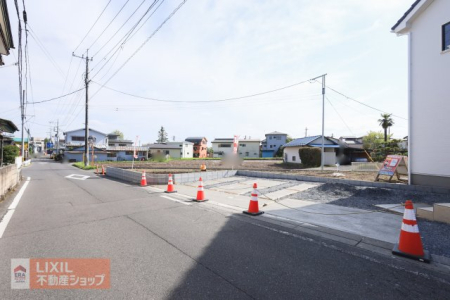 ���̑� �y�O�ʓ��H�z���n�����ʐ^�B�����⒓�ԂȂǁA���m�F���������B