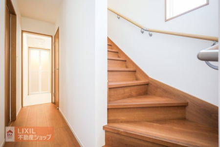 ���̑����� �y�����z���n�����ʐ^�B�K�i�͎肷�������D�w���񂩂炨�q�l�⍂��҂����S�ł��B