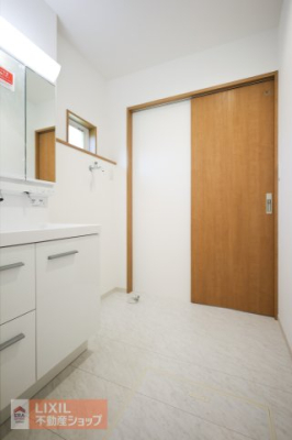  �y�����h���[�X�y�[�X�z���n�����ʐ^�B�Ǝ������Ȃǎg�����肪�悭�A�����󂪂��₷���ł��ˁB