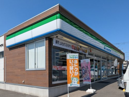 ���ӊ� �y�R���r�j�G���X�X�g�A�z�t�@�~���[�}�[�g �F�s�{�ʐ��l���ړX�܂�709��